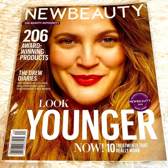 DREW BARRYMORE NEW BEAUTY MAGAZINE  Spring 2019 EUC - Picture 2 of 7